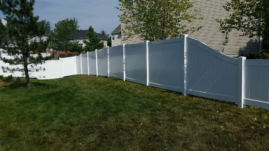 PrivacyFence.jpeg PrivacyFence.jpeg