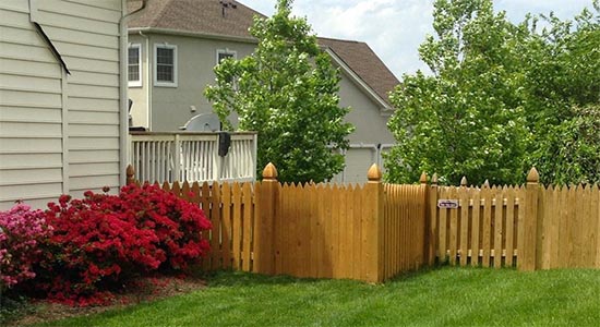 wood-fencing Fencing contractor